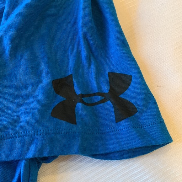 Under Armour shirt - Picture 5 of 7